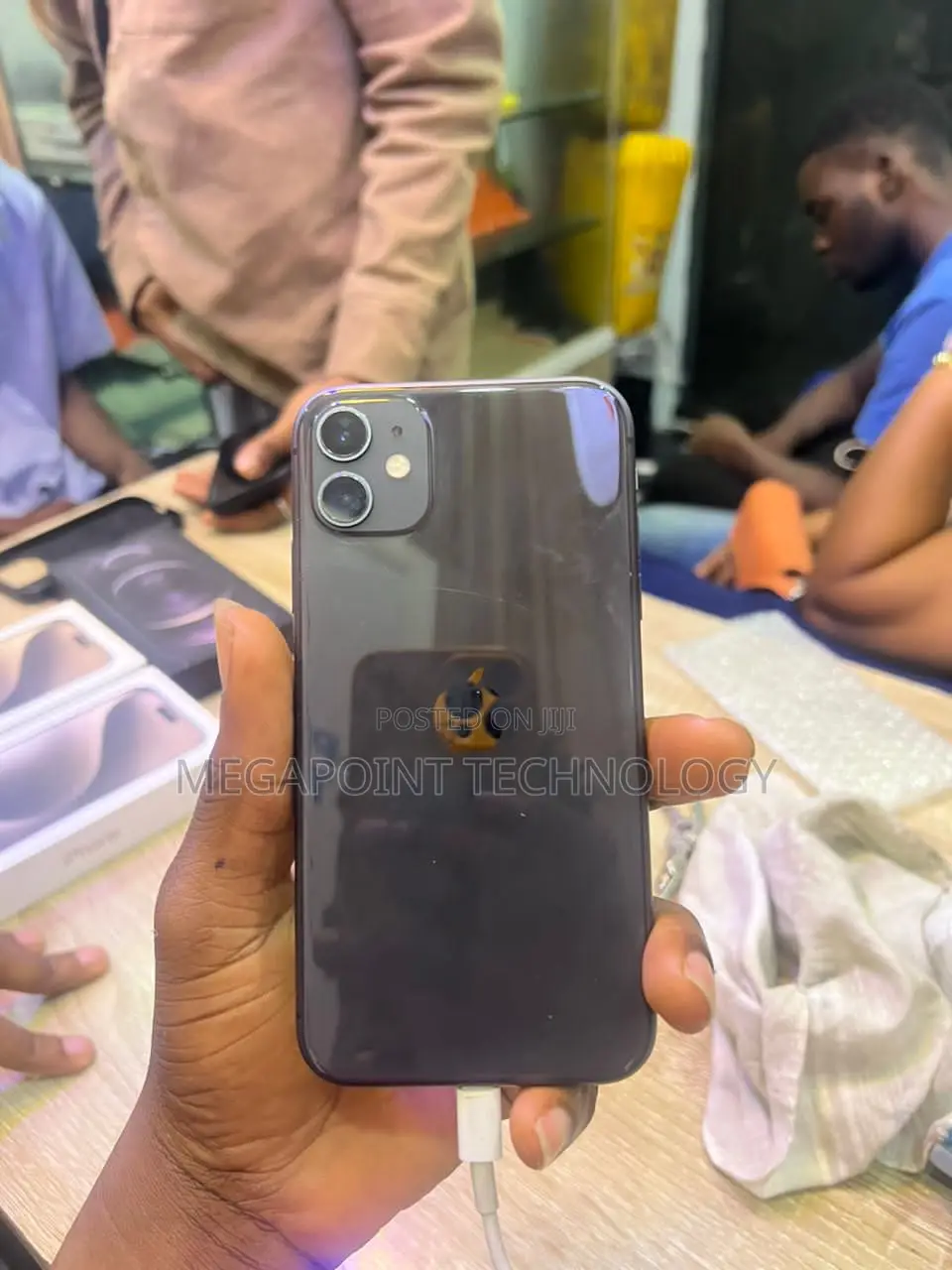 Apple iPhone 11 64 GB Black