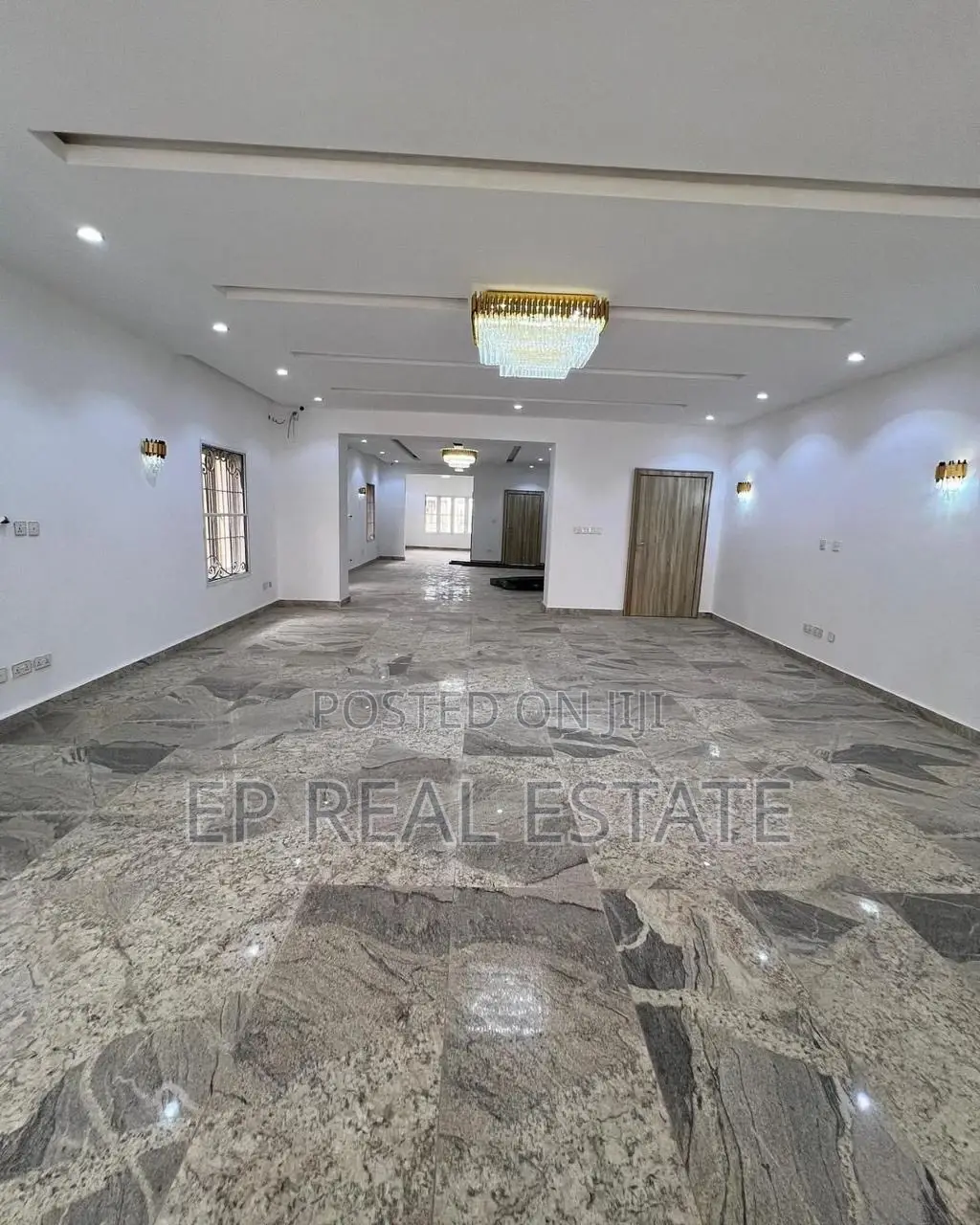 7bdrm Duplex in Asokoro for sale