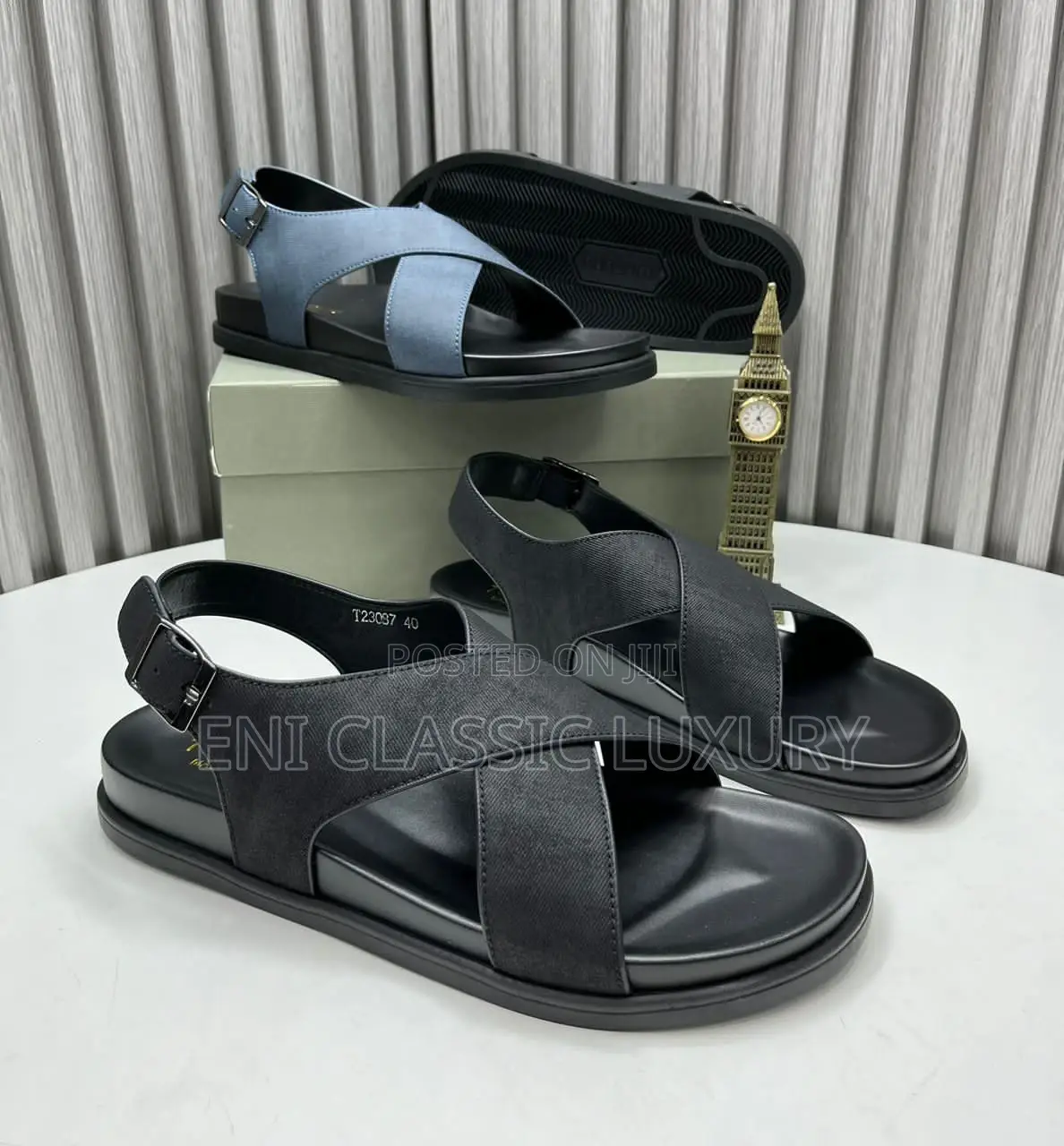 Super High Quality Luxury Outfits Prada Sandals Available