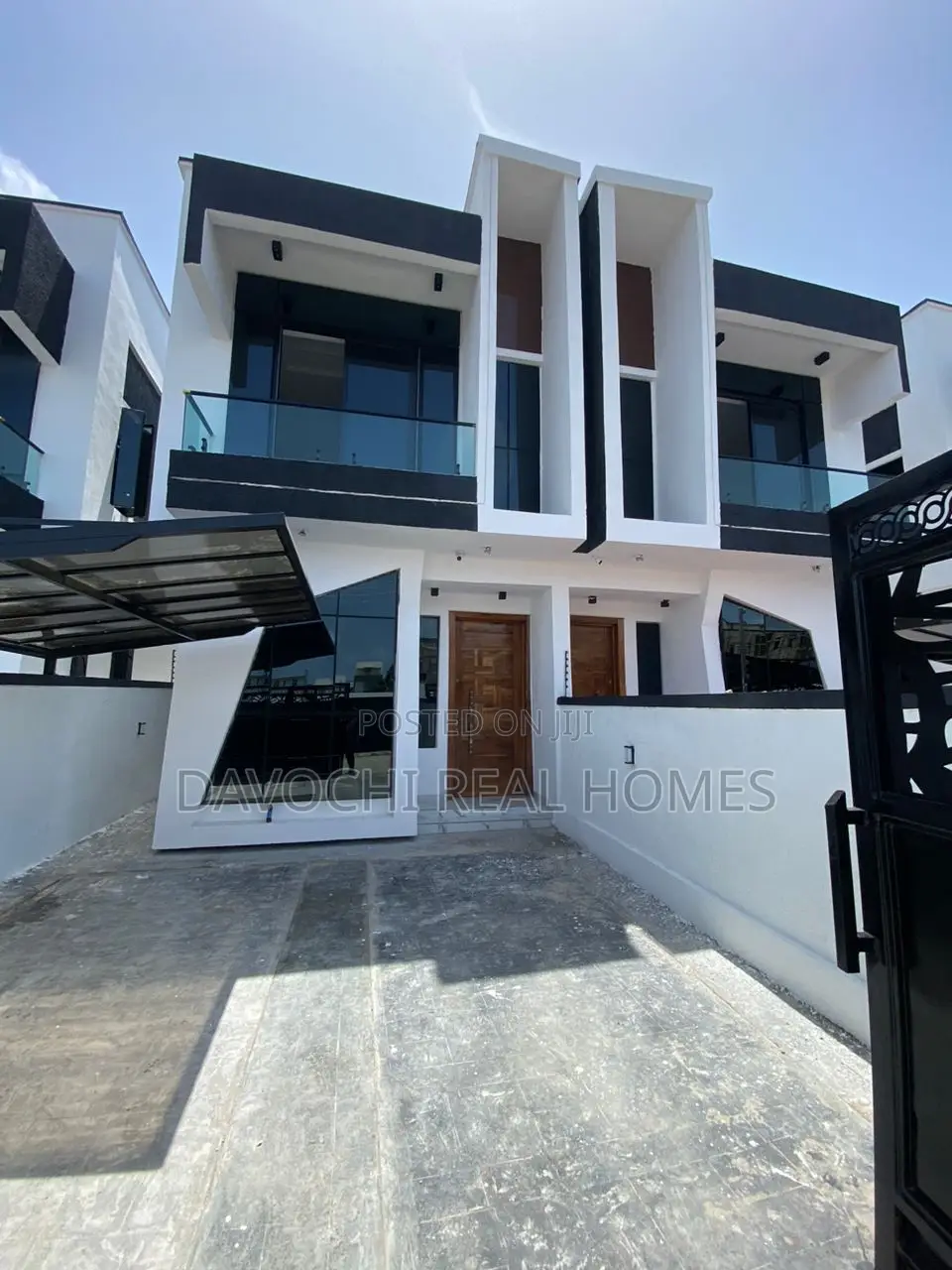 4bdrm Duplex in By Chevron Second, Lekki for sale