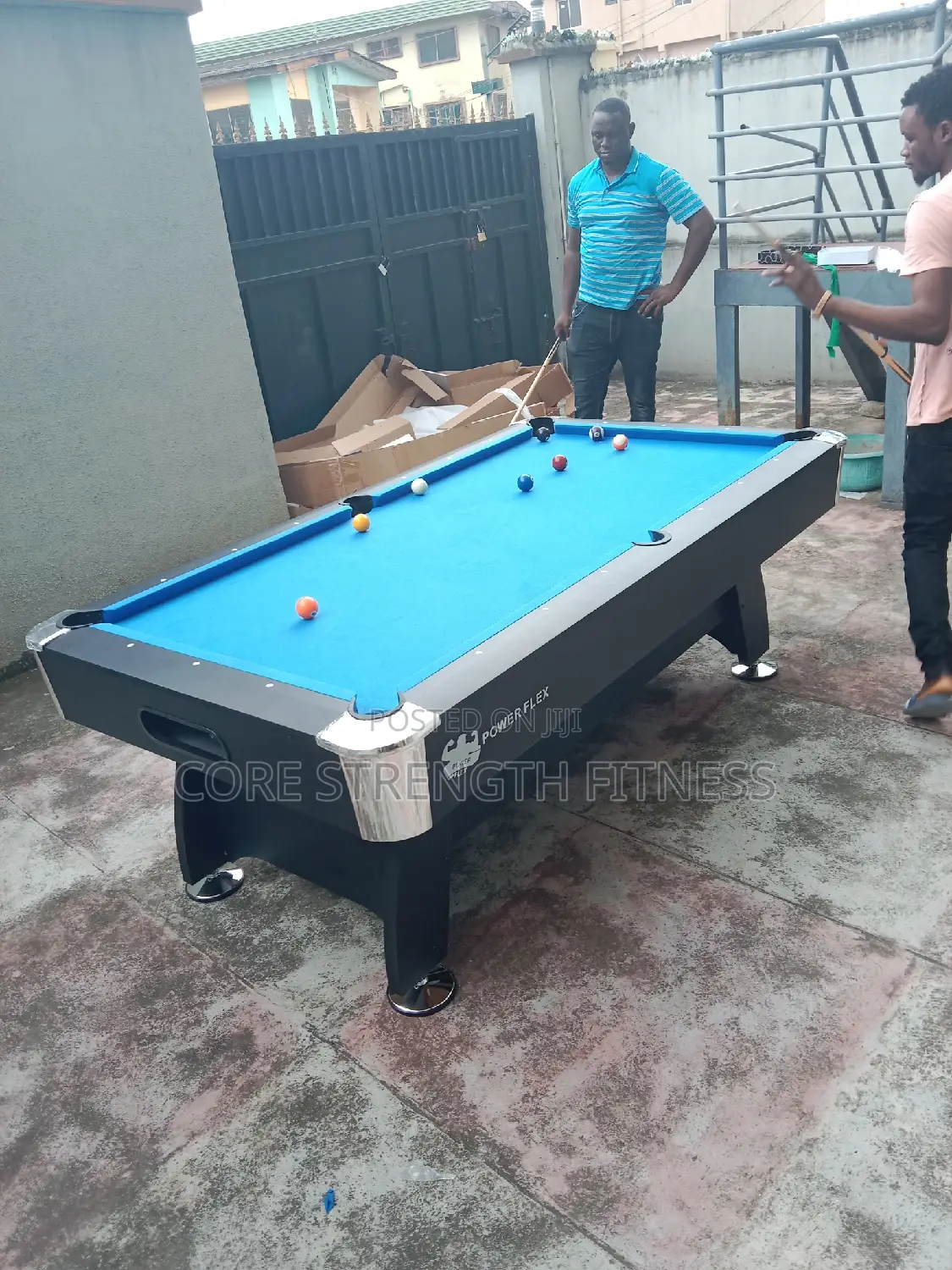 8ft British Foreign Snooker Table With Complete Accessories