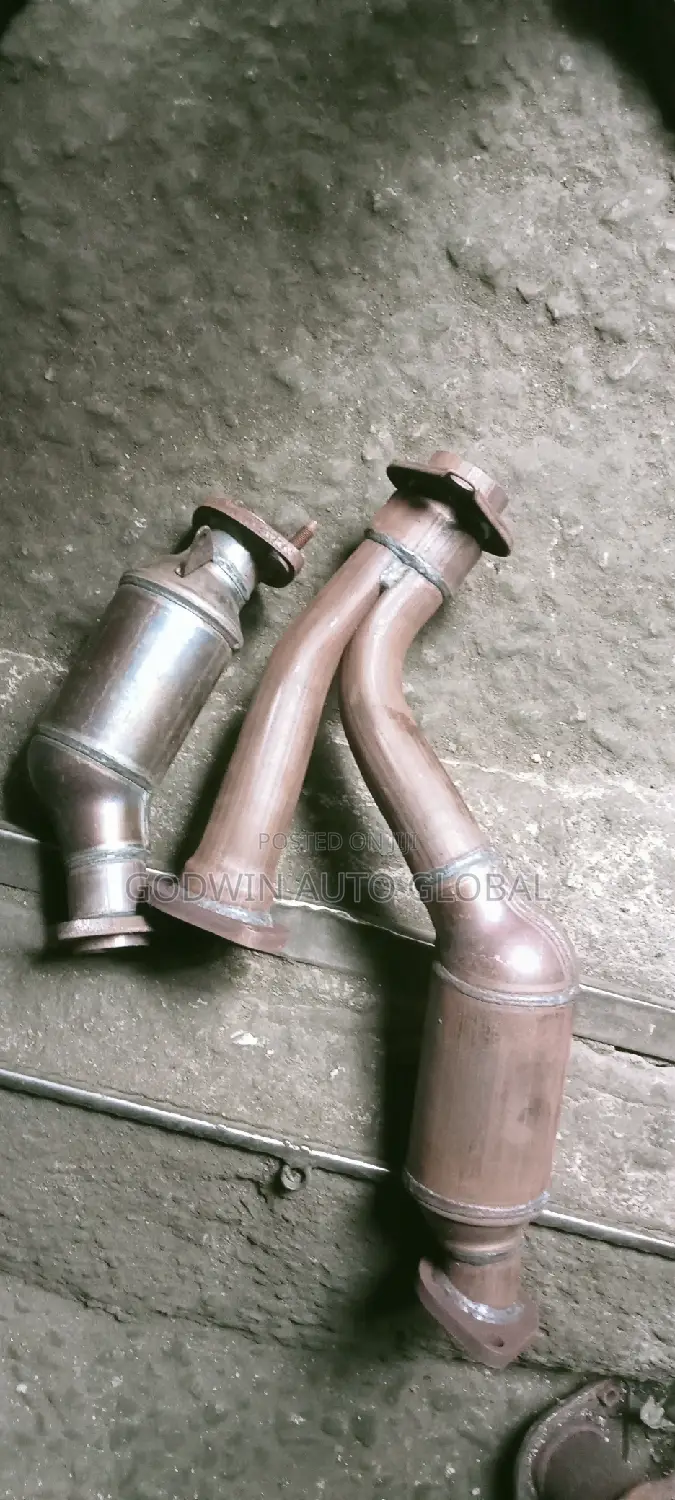 Engine Catalyst Lexus Toyota Highlander 2003 to 2004 Model