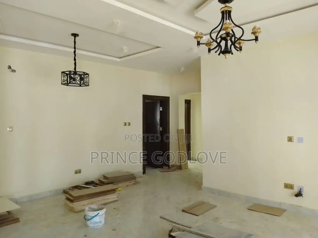 2bdrm Block of Flats in Rockville Estate, Dawaki for rent