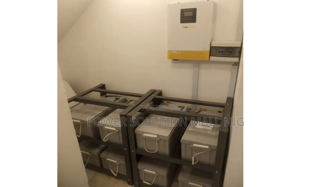 5kva/48v Hybrid Inverter With 8 Batteries System