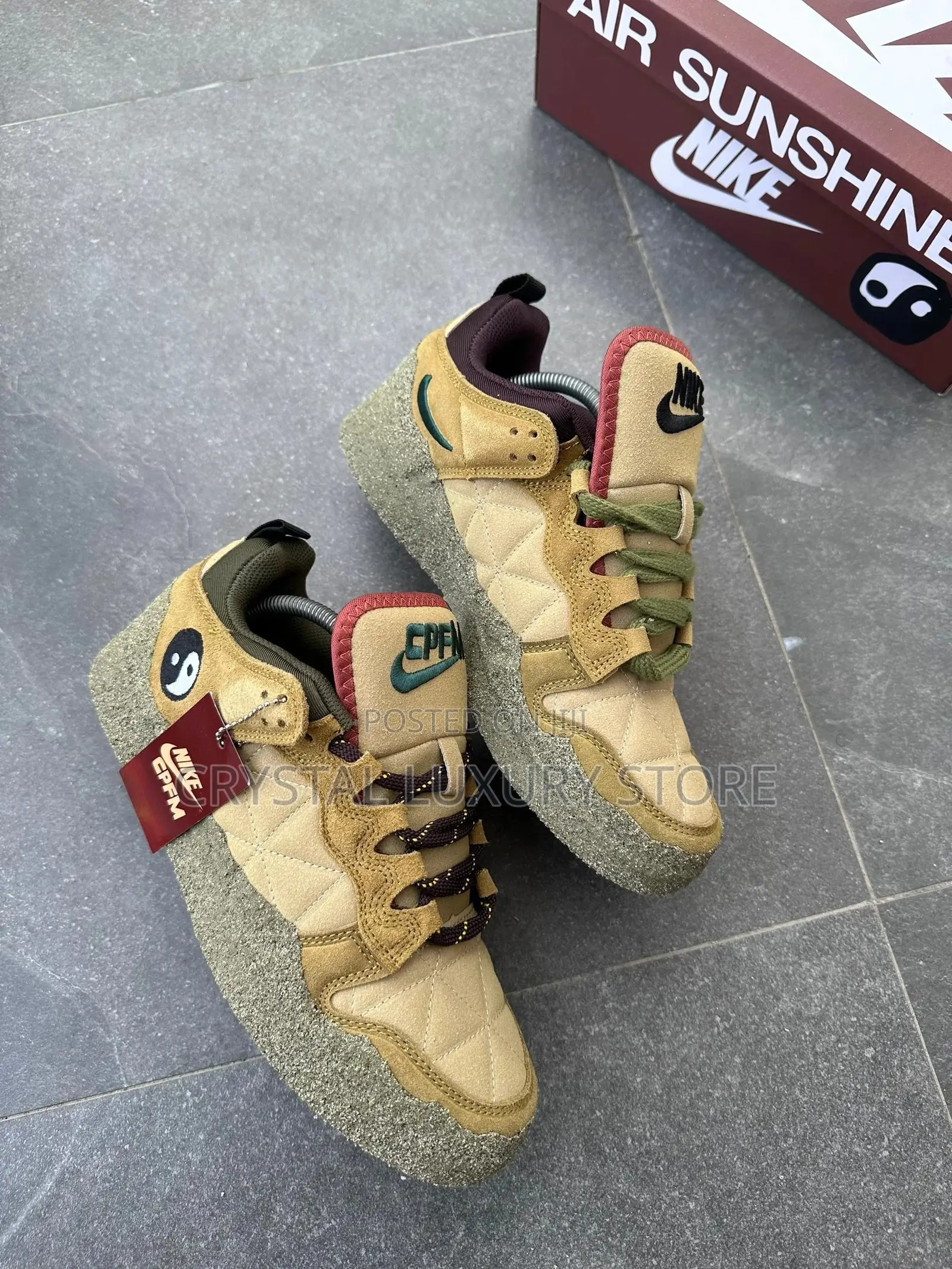 Nike Sneakers