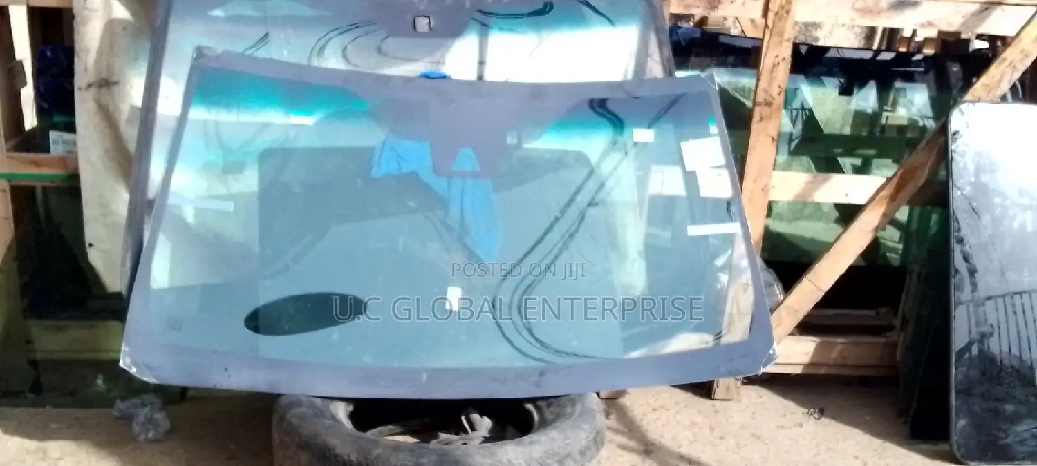 Front Windscreen for Land Cruiser Parado 2020 Available Now