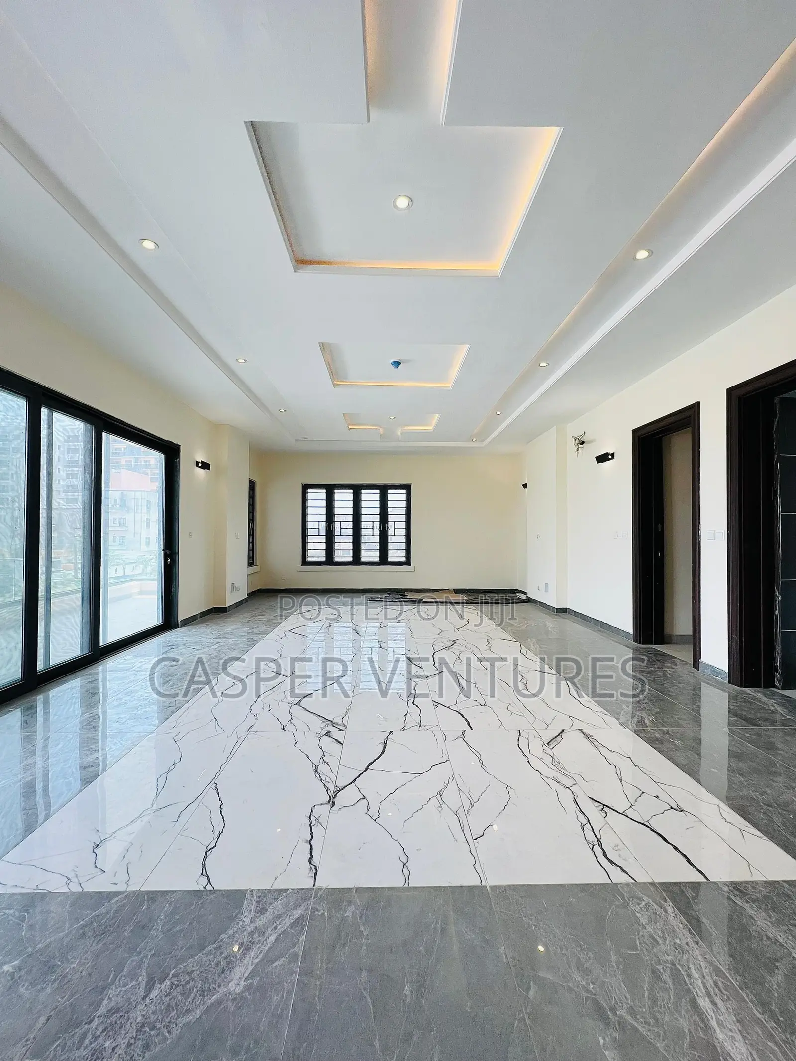 3bdrm Duplex in Ikoyi for rent