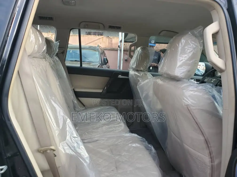 Toyota Land Cruiser Prado 4.0 V6 Dual VVT-i 2015 Black