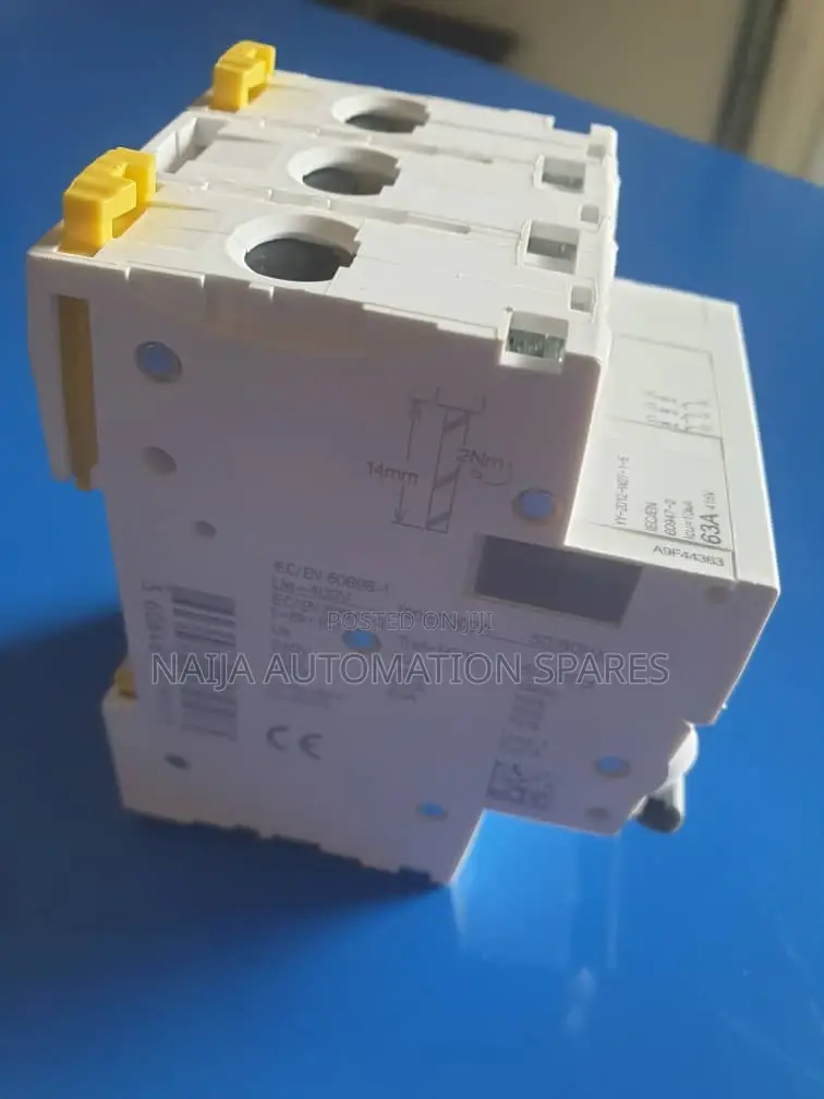 Schneider Electric 63a 3-Pole MCB Circuit Breaker | A9f183063