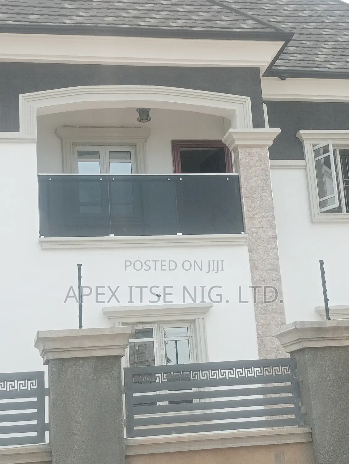 Grey Tinted Glass Balcony