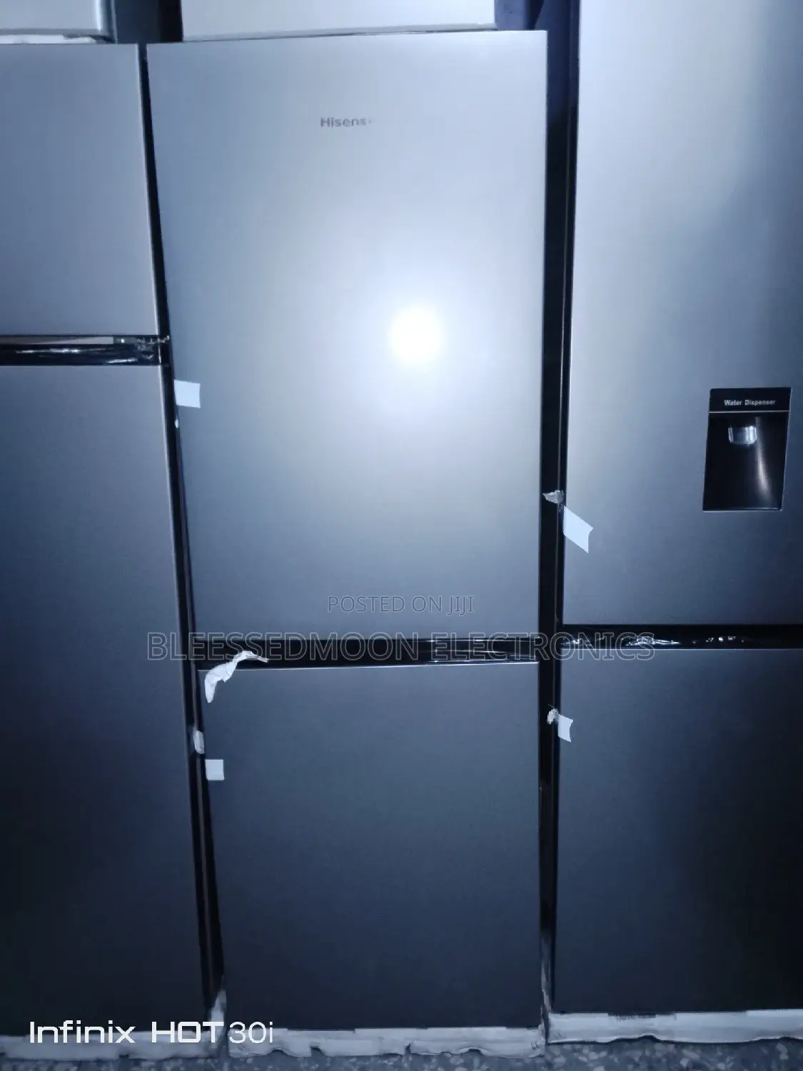 Hisense Low Voltage Standing Fridge 2 Years Warranty