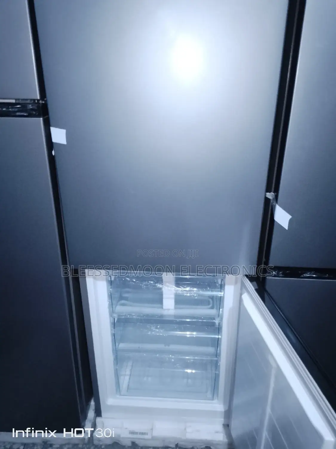 Hisense Low Voltage Standing Fridge 2 Years Warranty