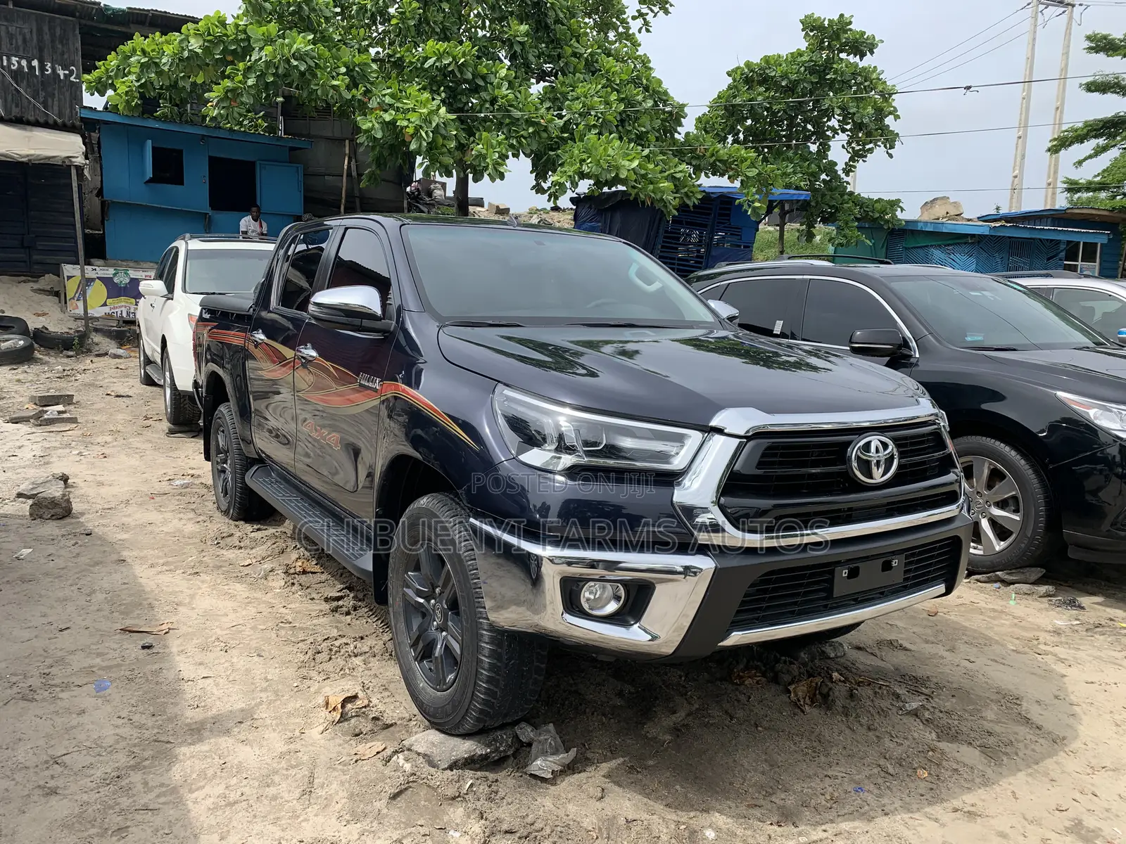Toyota Hilux 2022 Matt Black