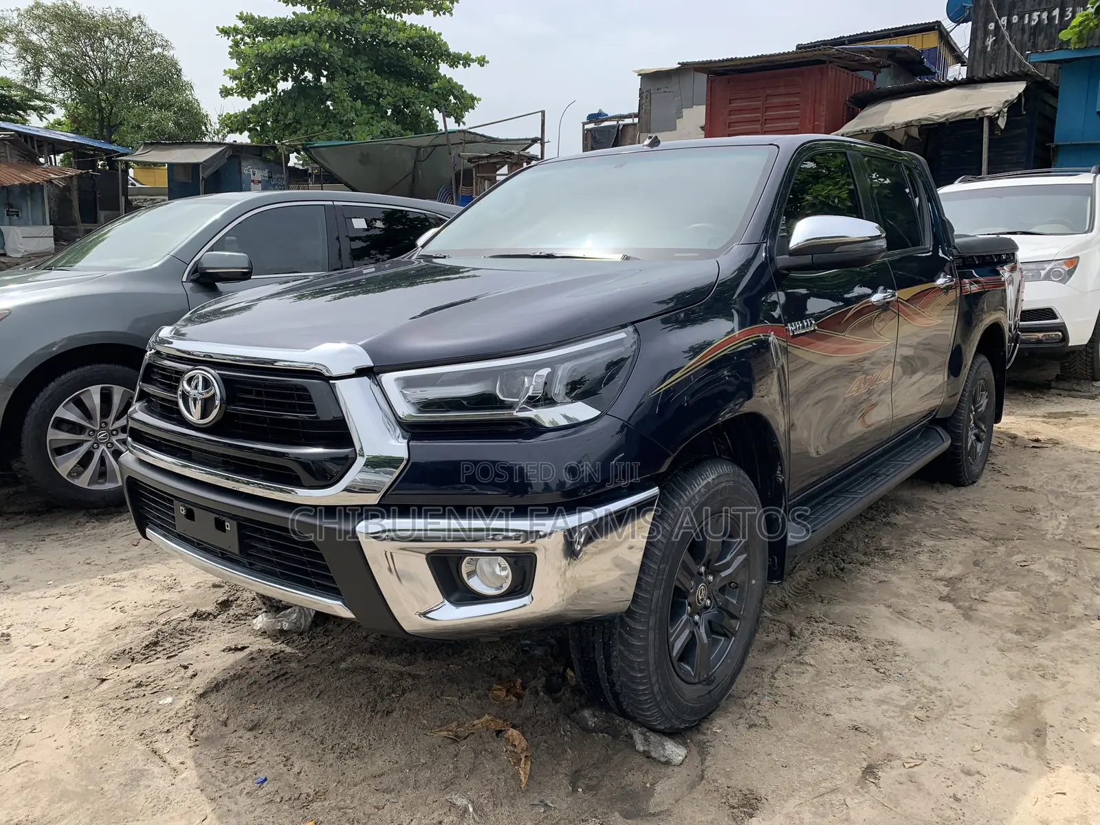 Toyota Hilux 2022 Matt Black