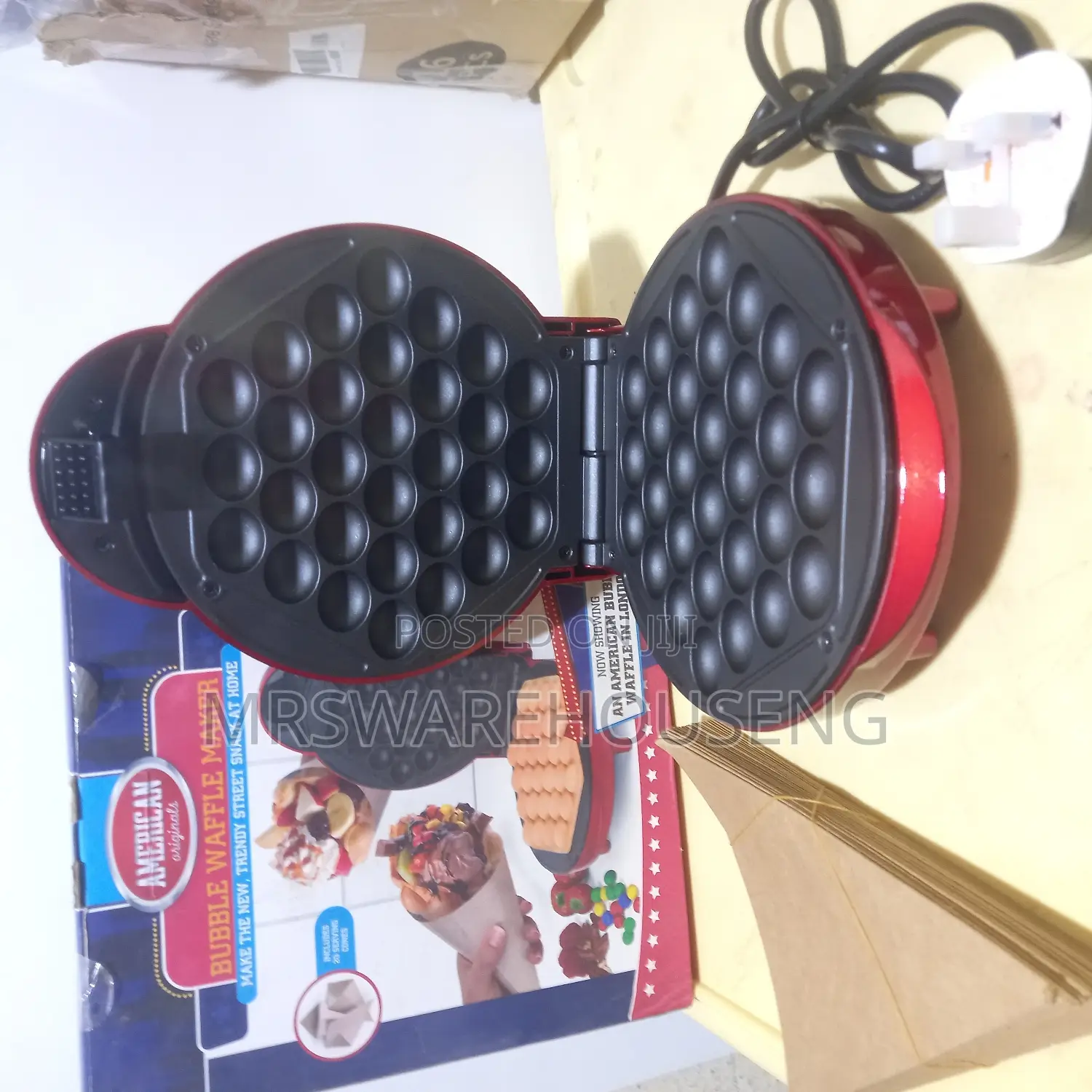 American Originals EK2551AOR Bubble Waffle Maker