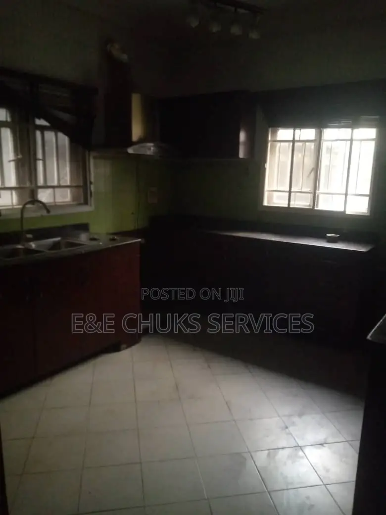 4bdrm Duplex in Obio-Akpor for rent