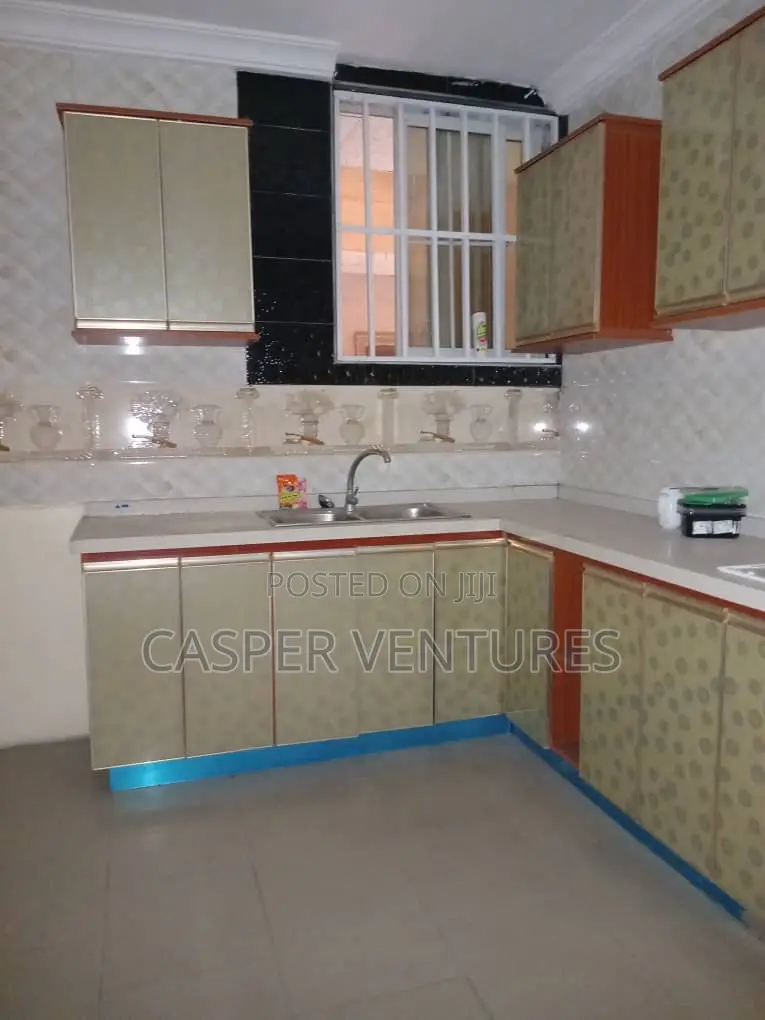 3bdrm Apartment in Banana Island, Chevron for rent