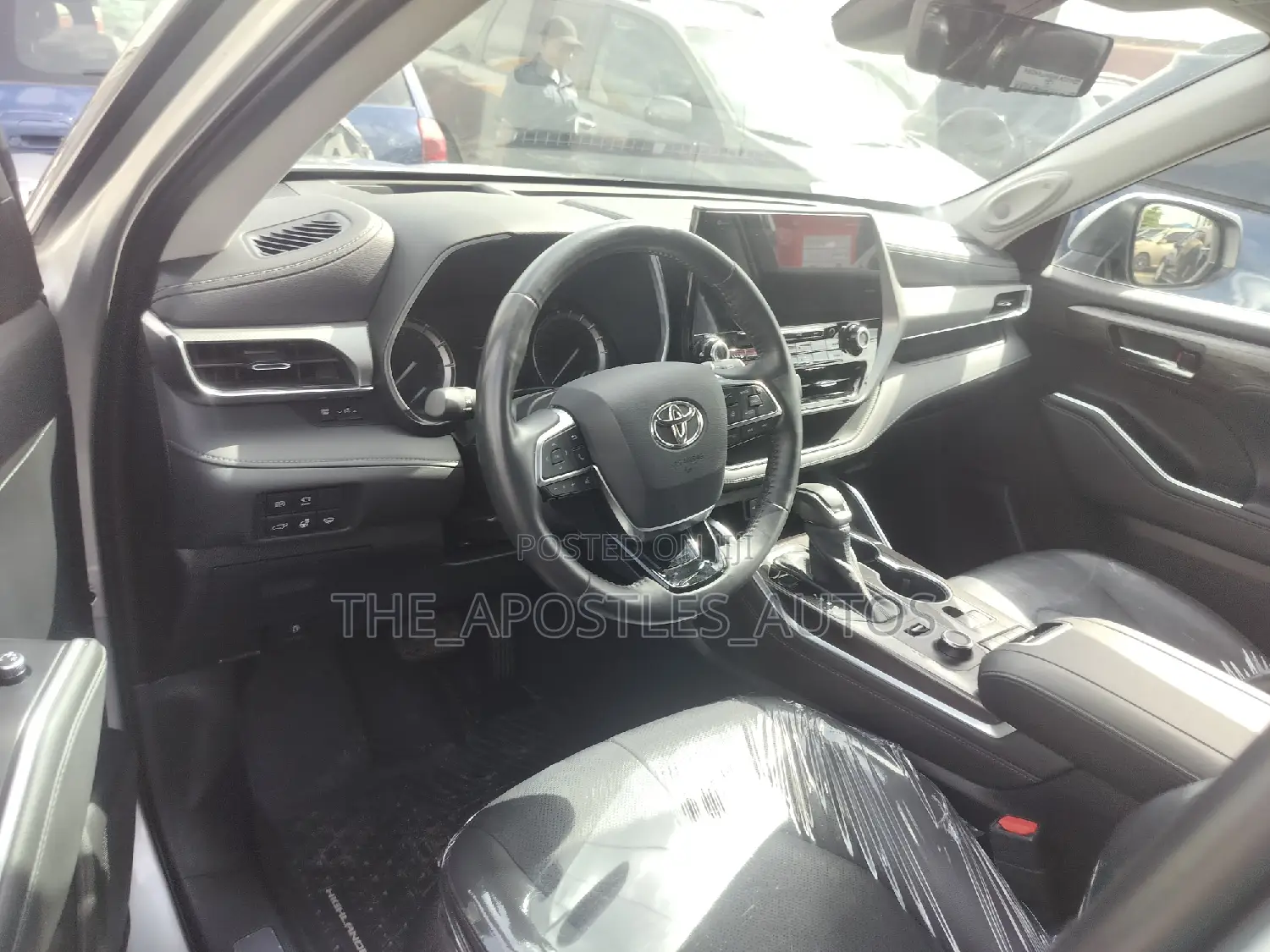 Toyota Highlander Platinum AWD 2023 Silver