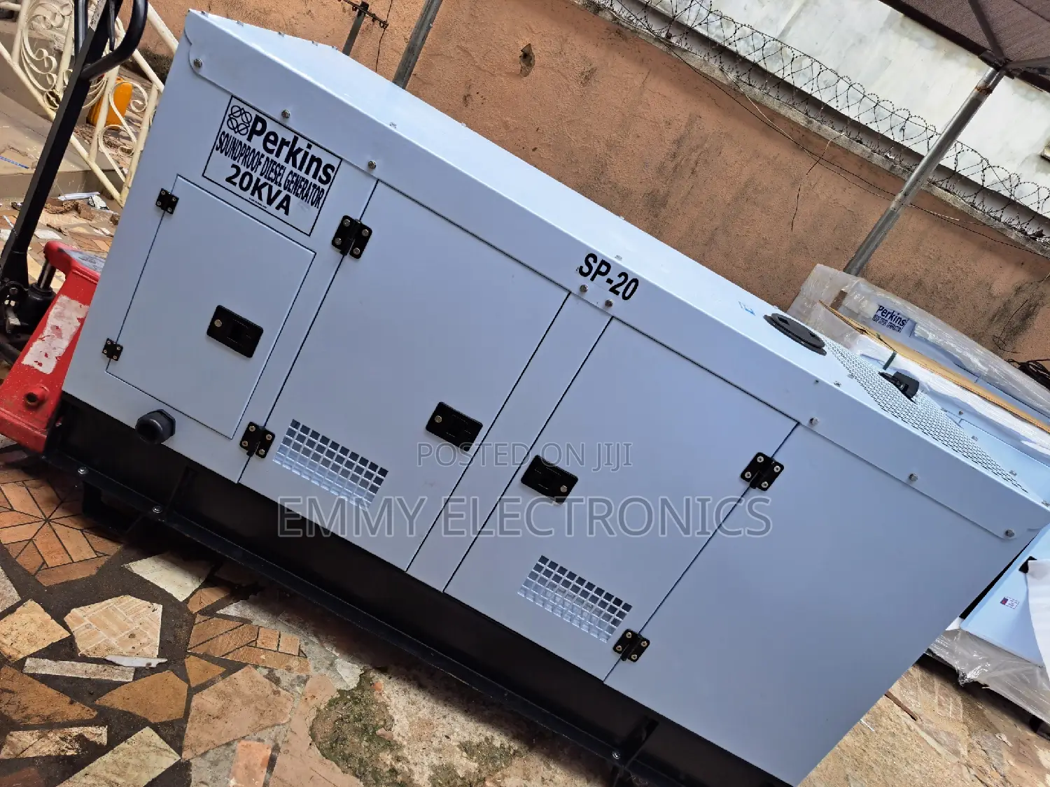 ○□Sp20kva Perkins Diesel Soundproof Generator 100% Copper