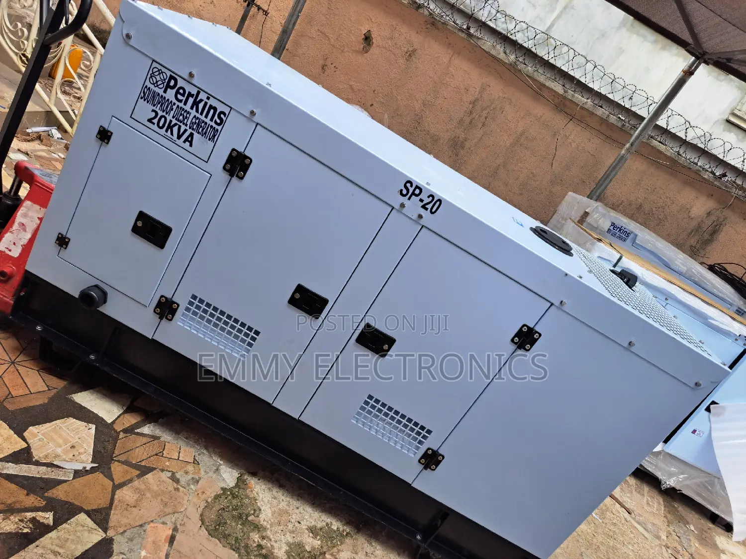 ♤♡Perkins Diesel Soundproof Generator Sp20kva 100% Copper