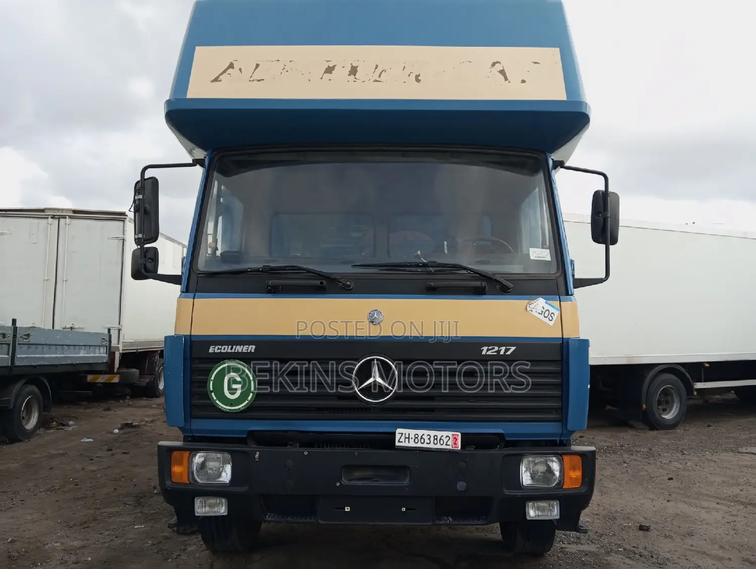 Foreign Used Mercedes-Benz 1217