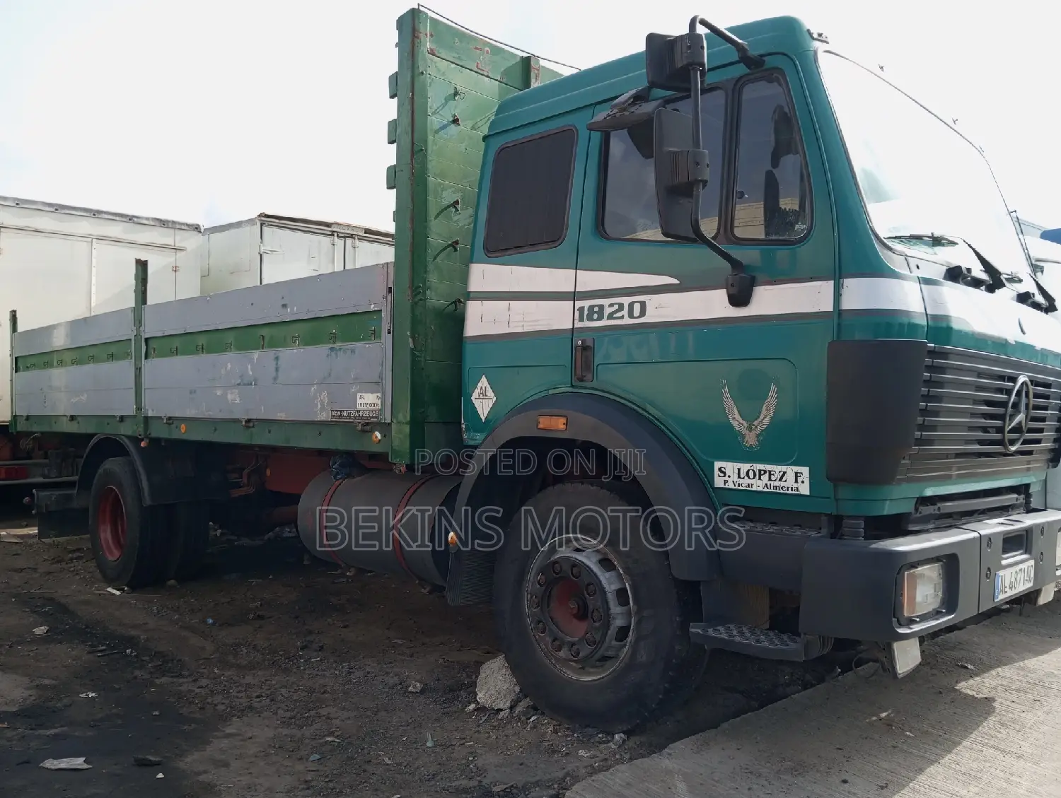 Foreign Used Mercedes-Benz 1820 2003 Green