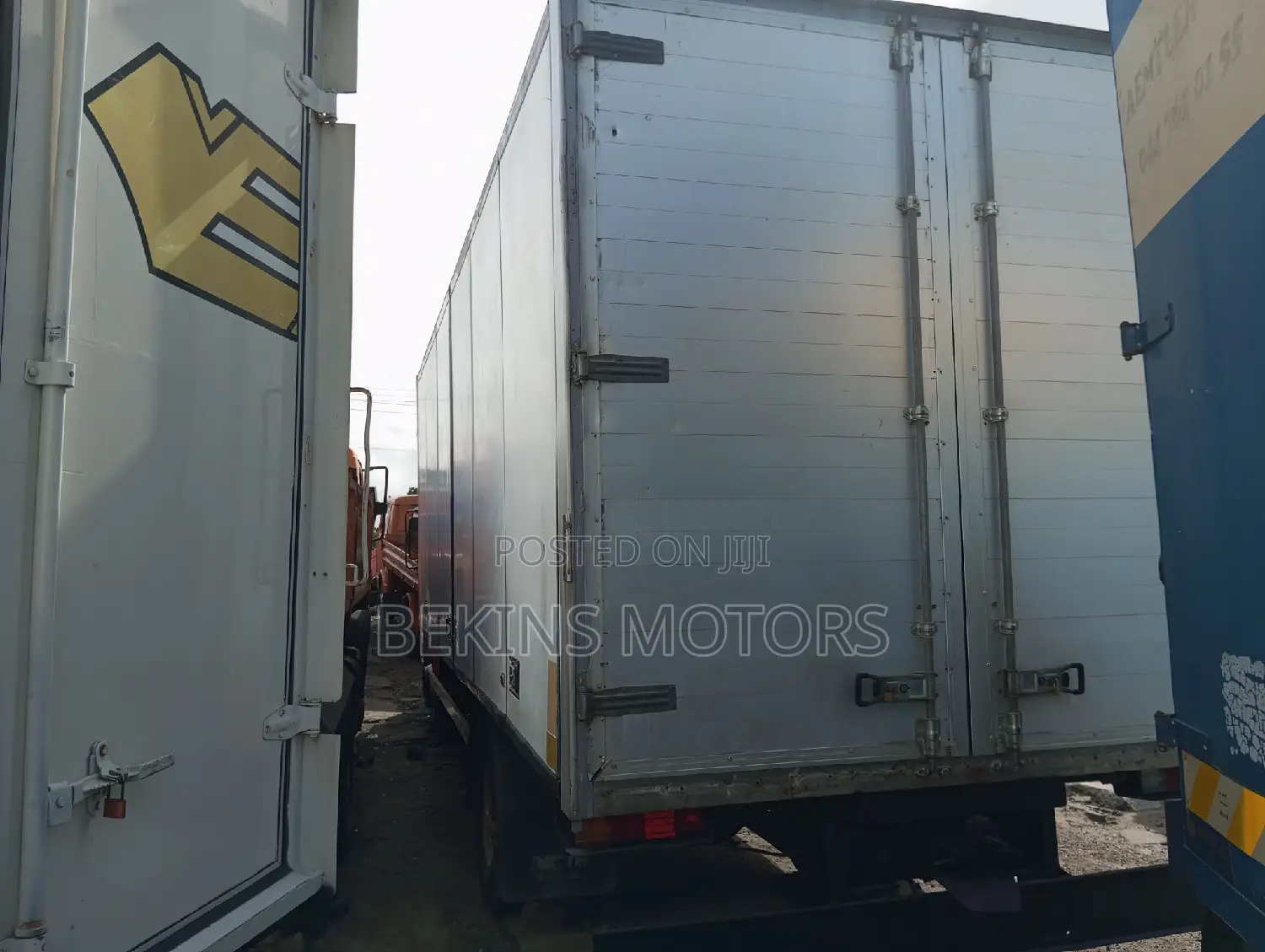 Foreign Used Scania 93m, 250 Cap 2001 Orange