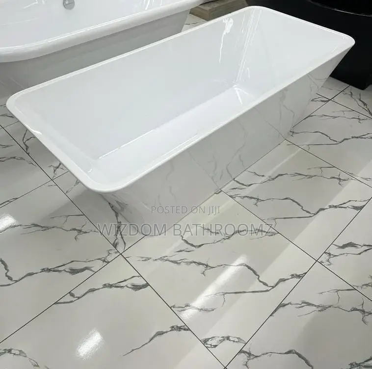 Luxury Bath Tub