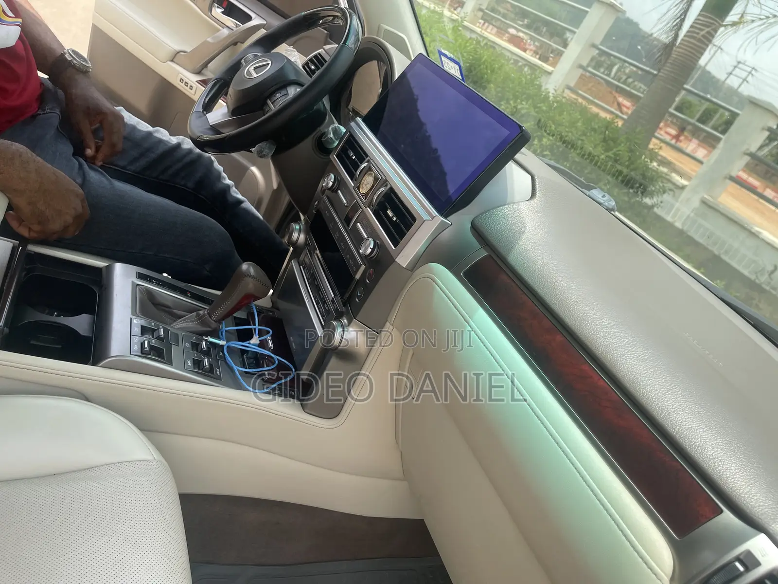 Lexus GX 460 Luxury 2019 Gold
