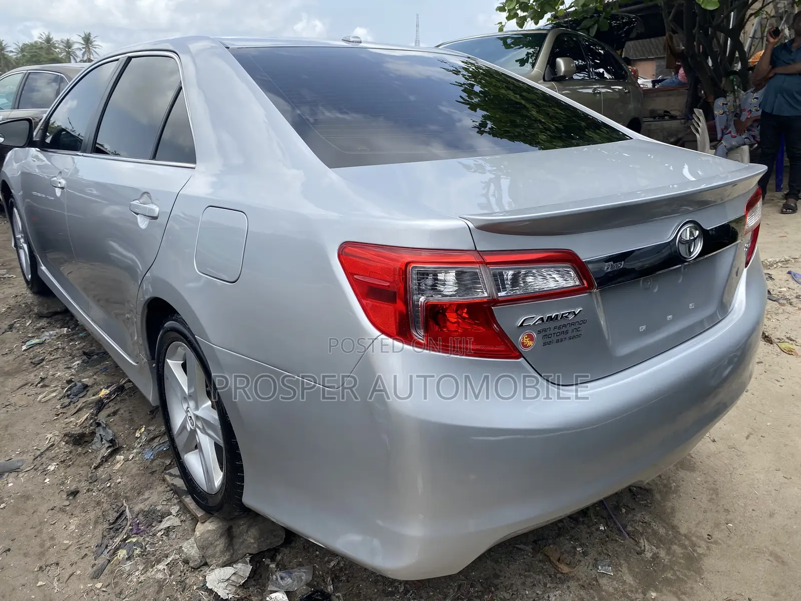 Toyota Camry 2012 Silver
