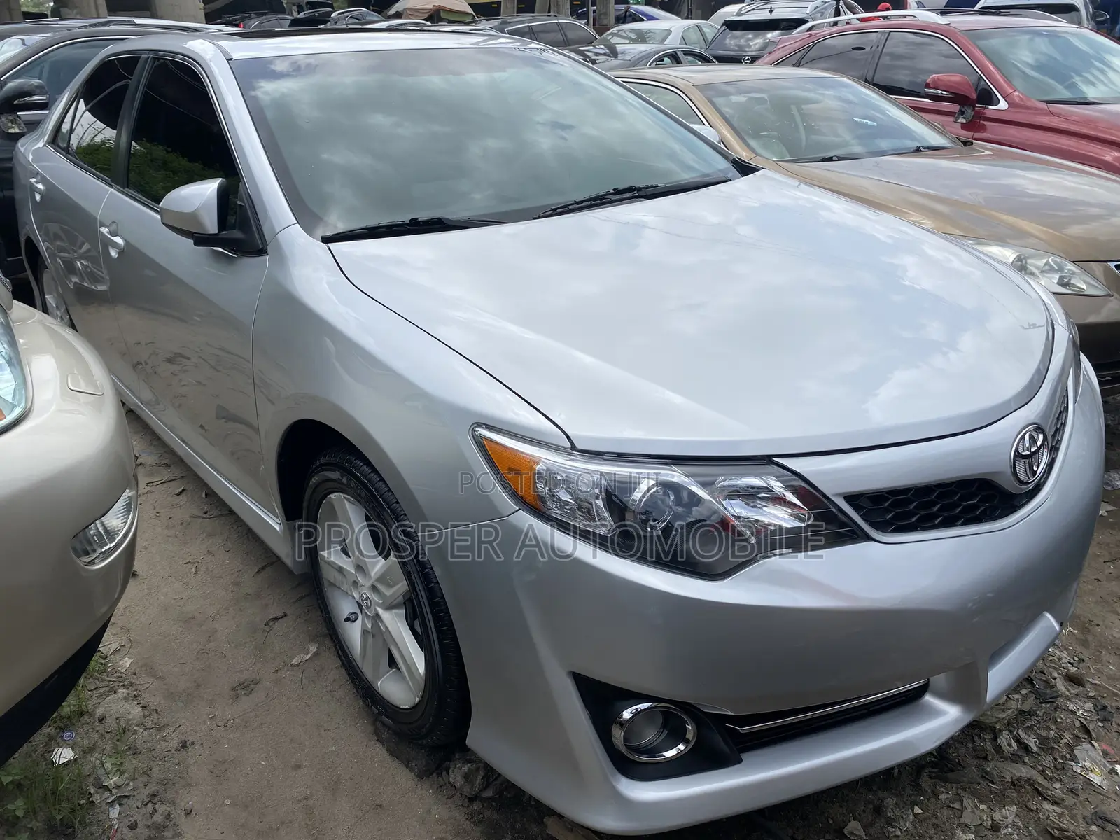 Toyota Camry 2012 Silver