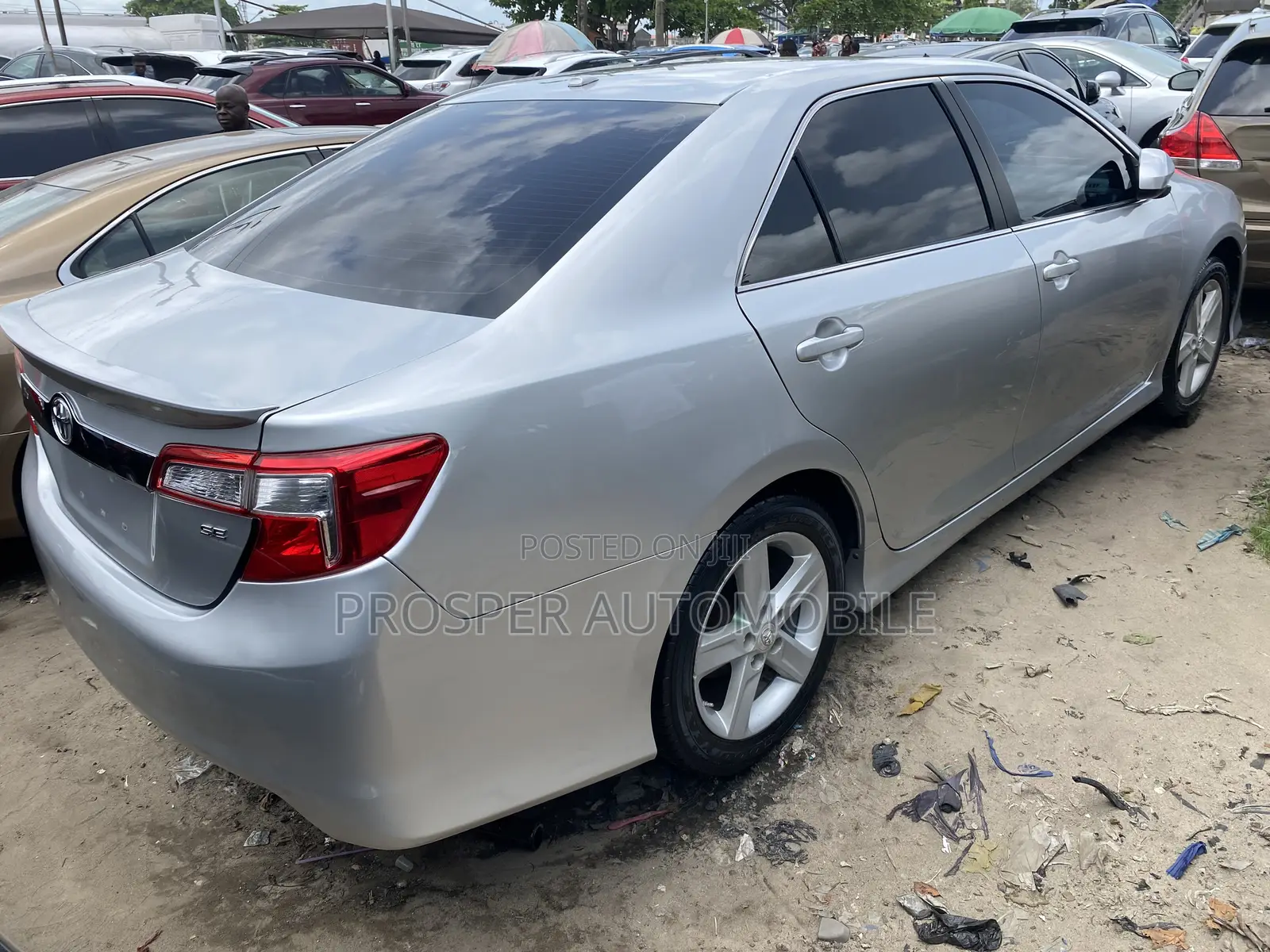 Toyota Camry 2012 Silver