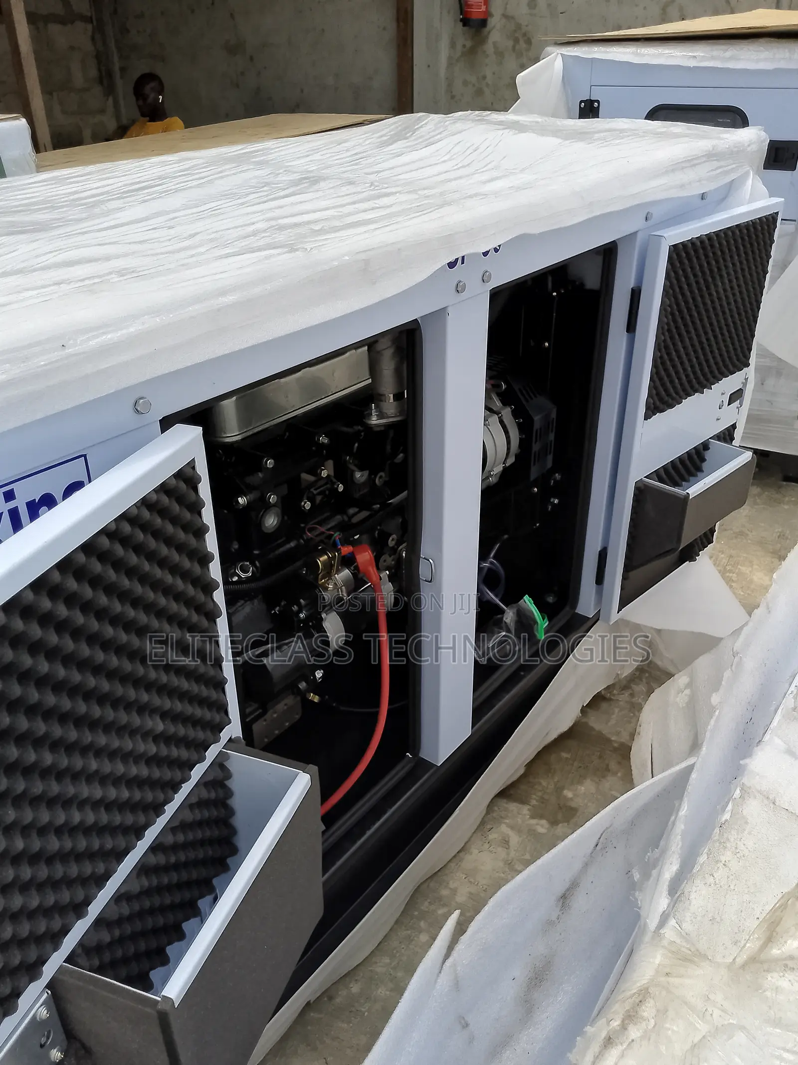30 Kva PERKINS Powered Diesel Generator.