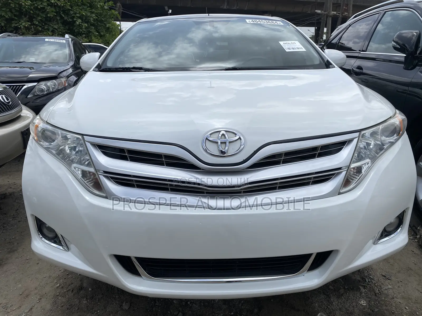 Toyota Venza V6 AWD 2011 White