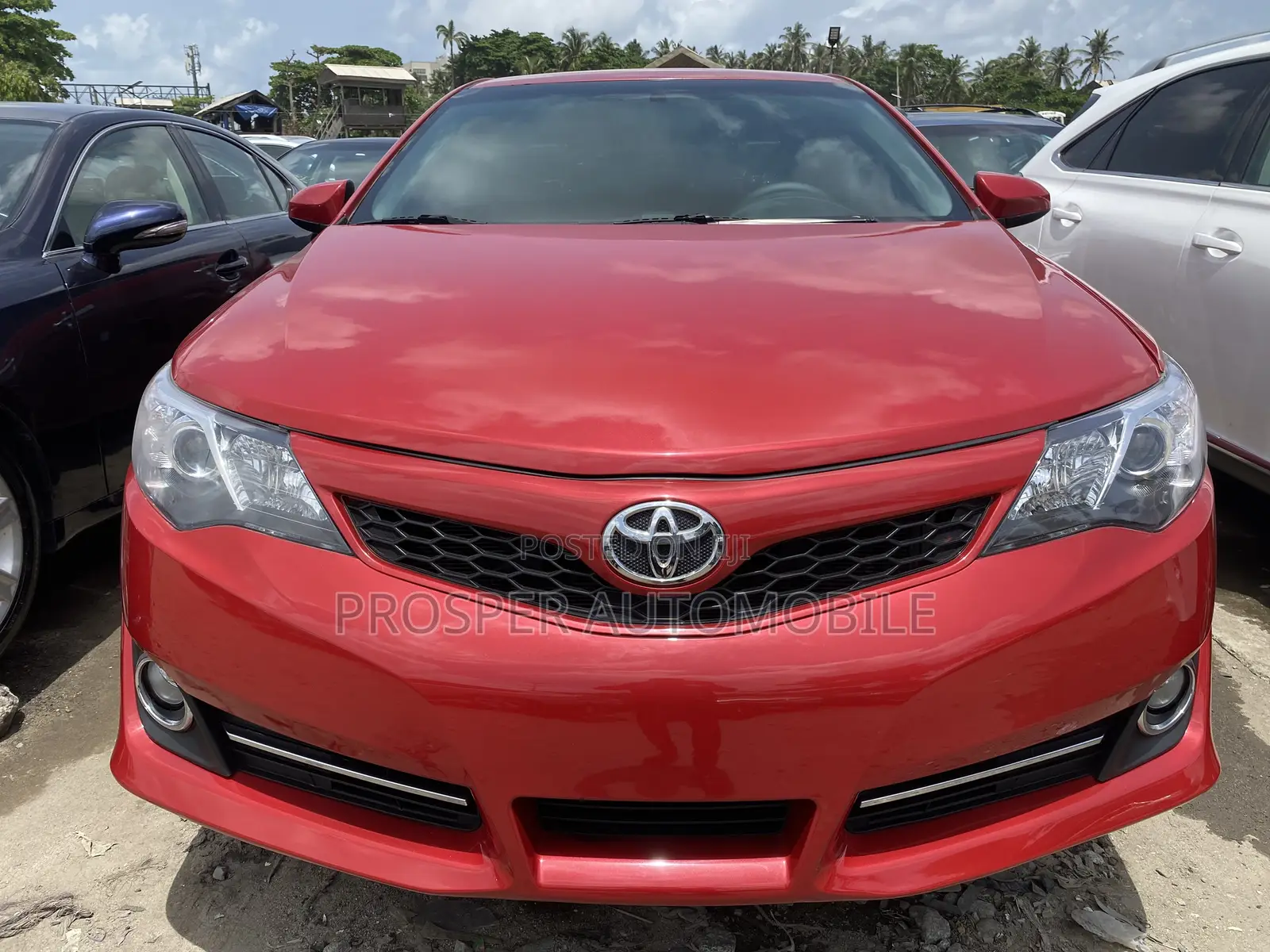 Toyota Camry 2012 Red