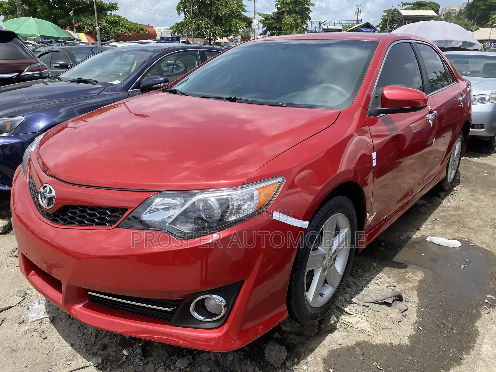Toyota Camry 2012 Red
