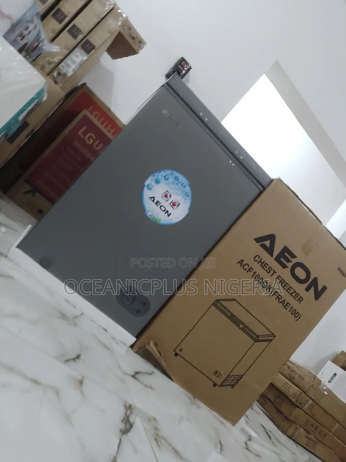 Aeon 100 Litres Chest Freezer With Removable Basket