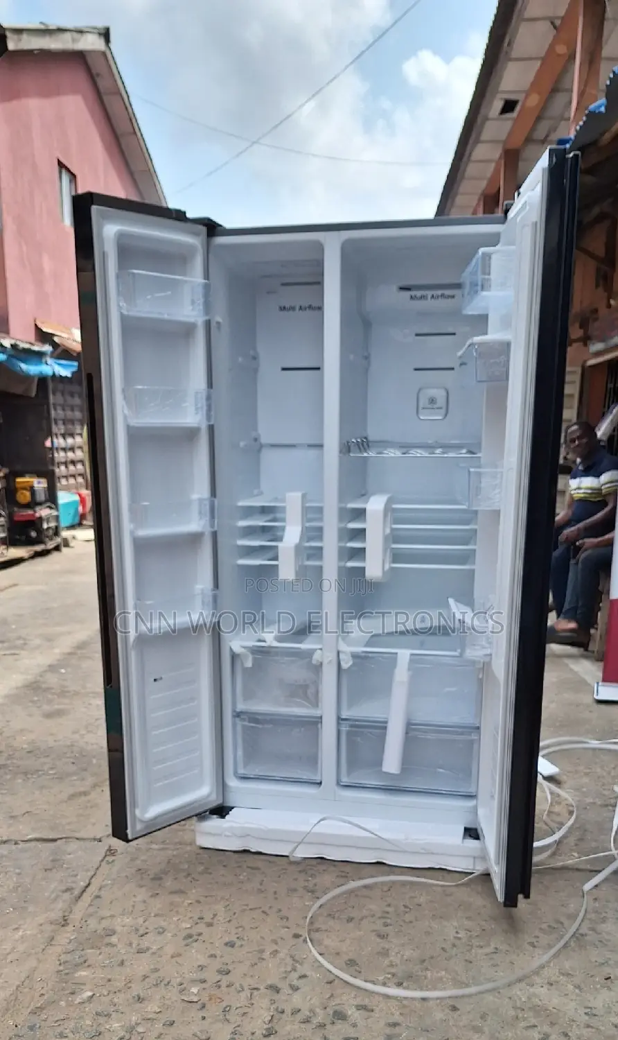 Original New Hisense (529l)Side by Side Fridge With Dispenser Inverter