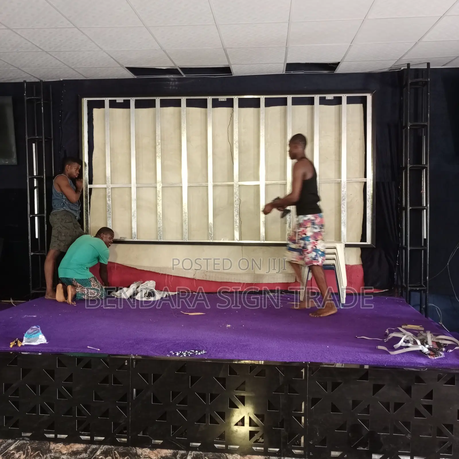 Church Screen 12*6ft Indoor Board