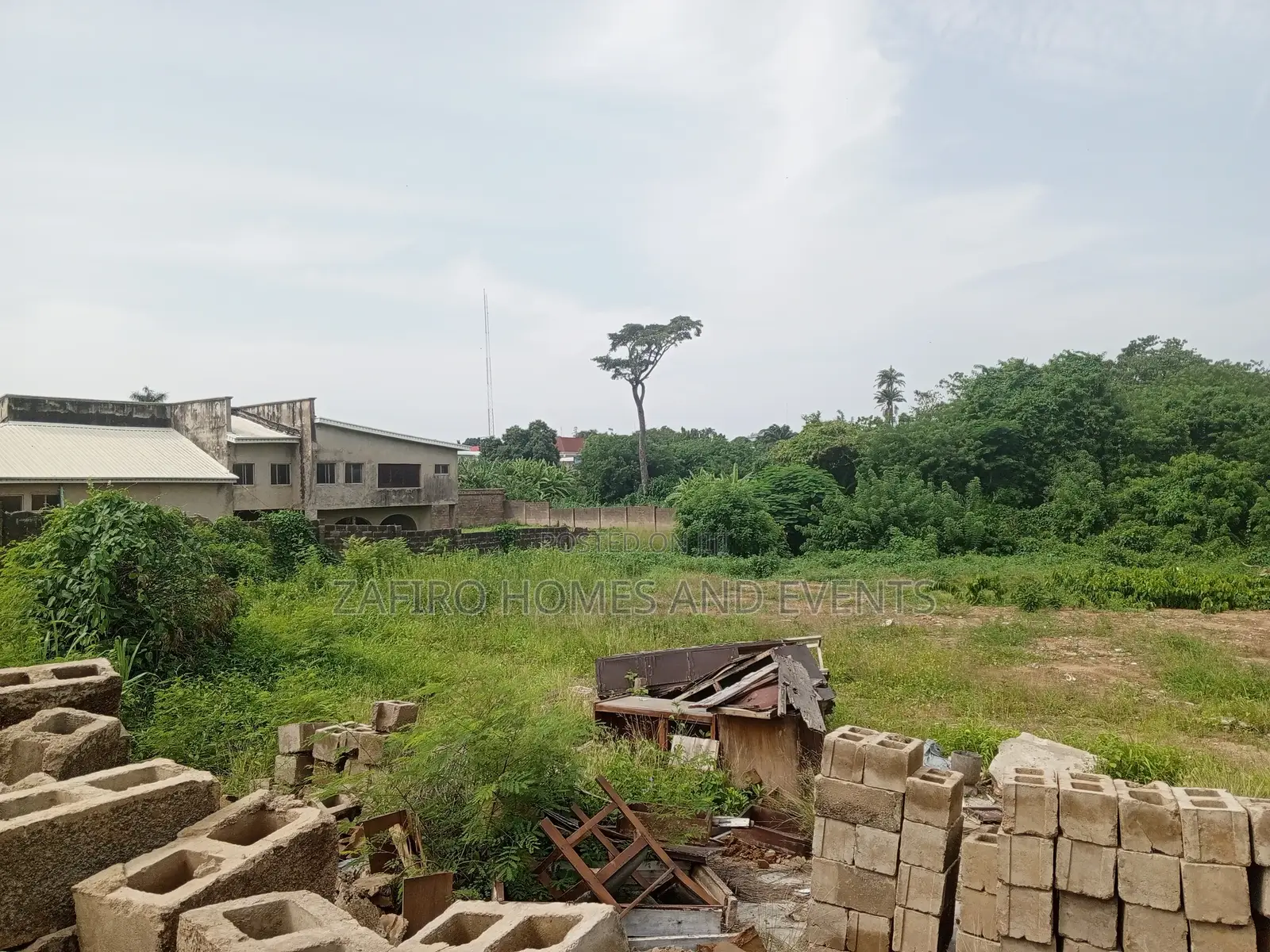 3200m2 Piece of Land at Oba Adeshida Crescent, Iyaganku GRA