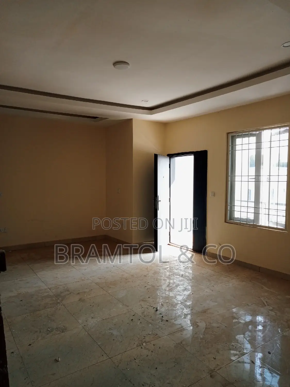 3bdrm Block of Flats in Idu Industrial for rent