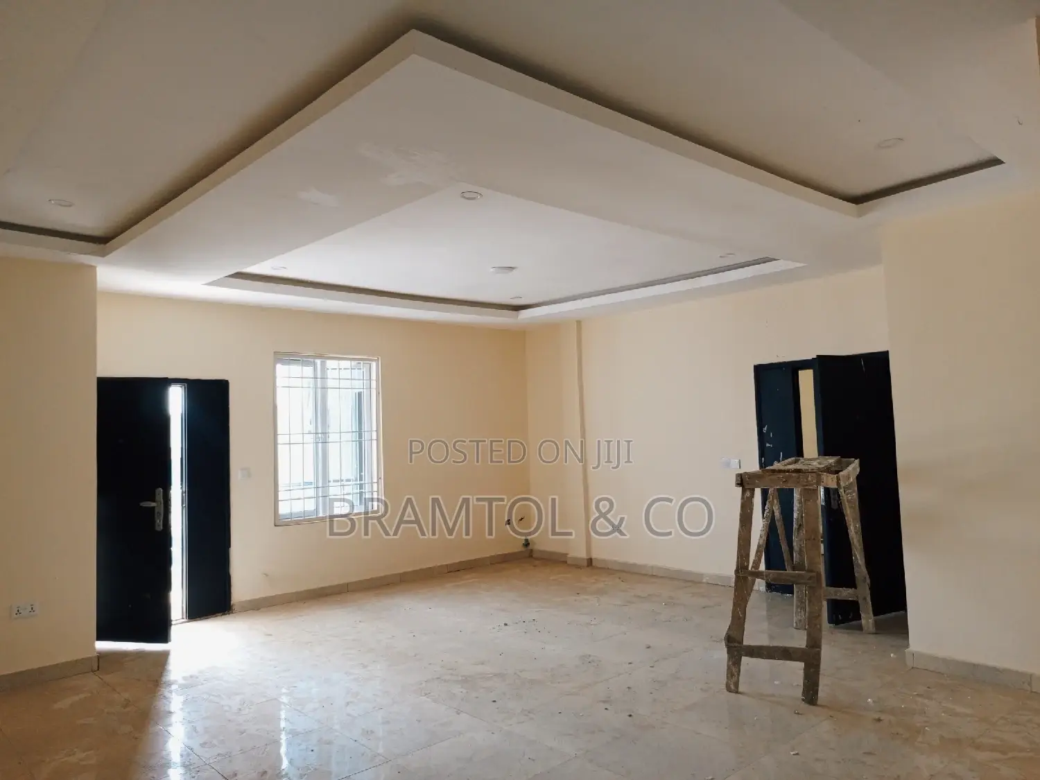 3bdrm Block of Flats in Idu Industrial for rent