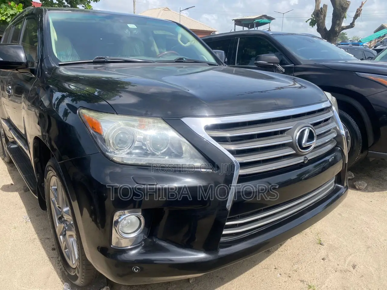 Lexus LX 570 AWD 2015 Black