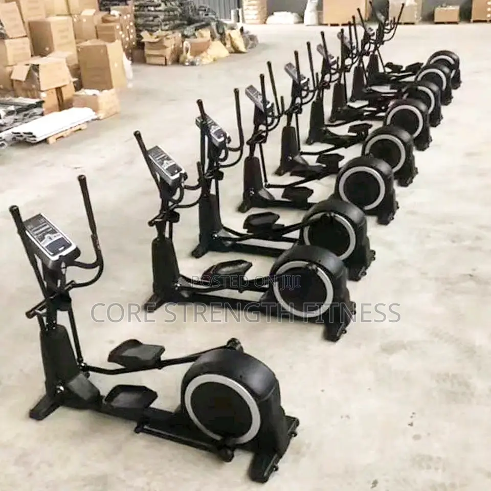 Commercial Elliptical Cross Trainer Machine