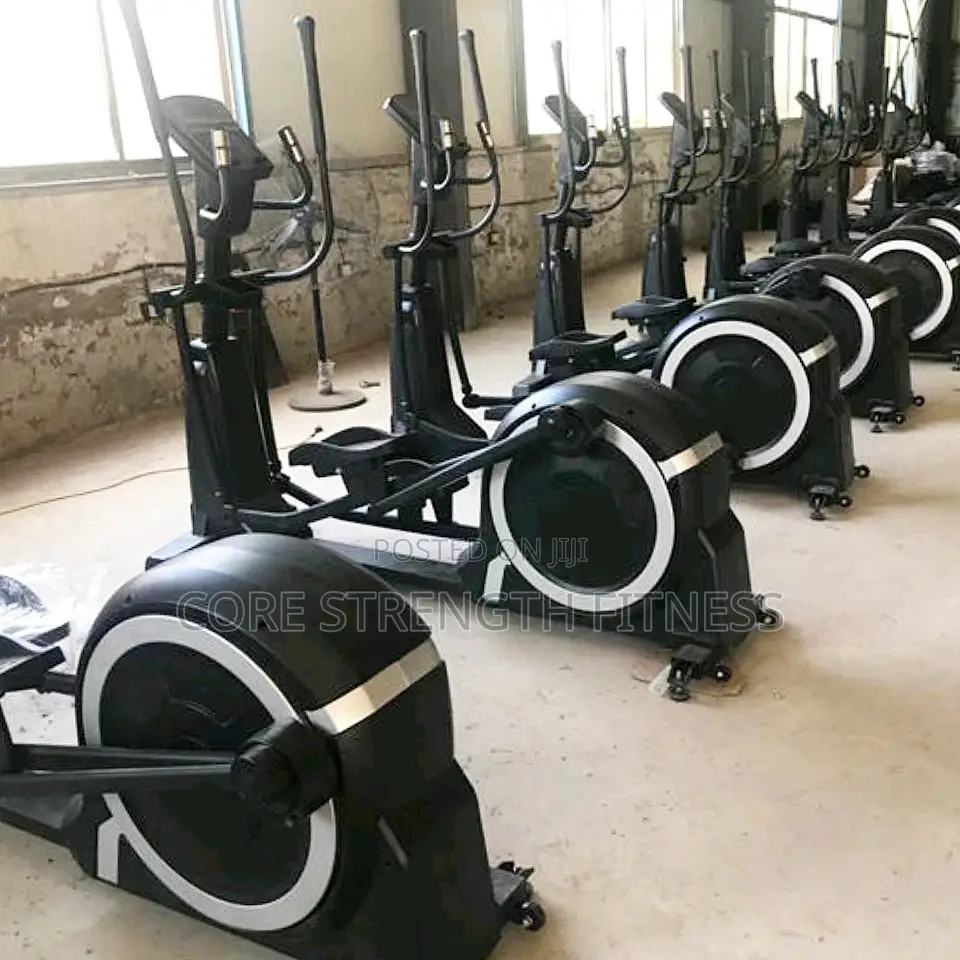 Commercial Elliptical Cross Trainer Machine