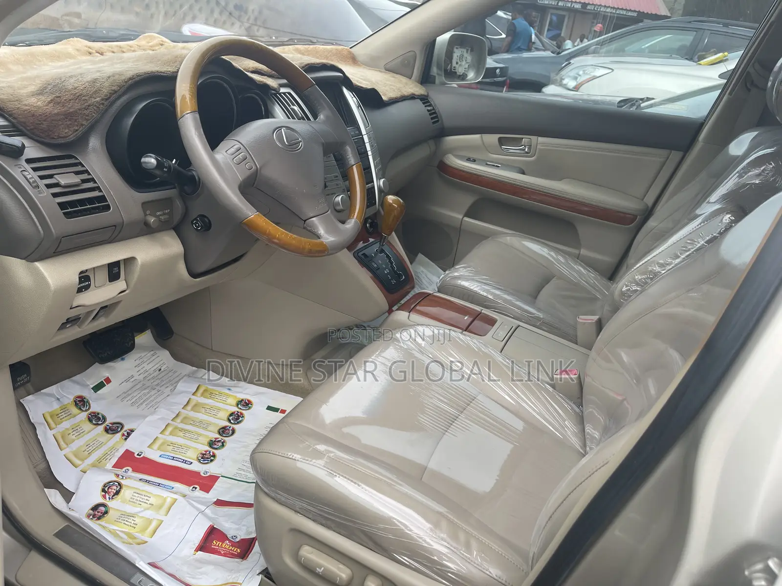 Lexus RX 330 2006 Gold