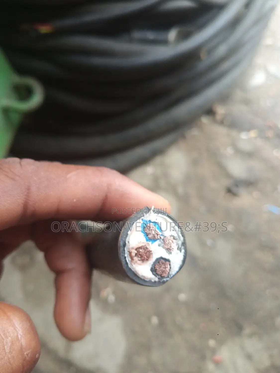 4cx10m2 Flexible Cable's