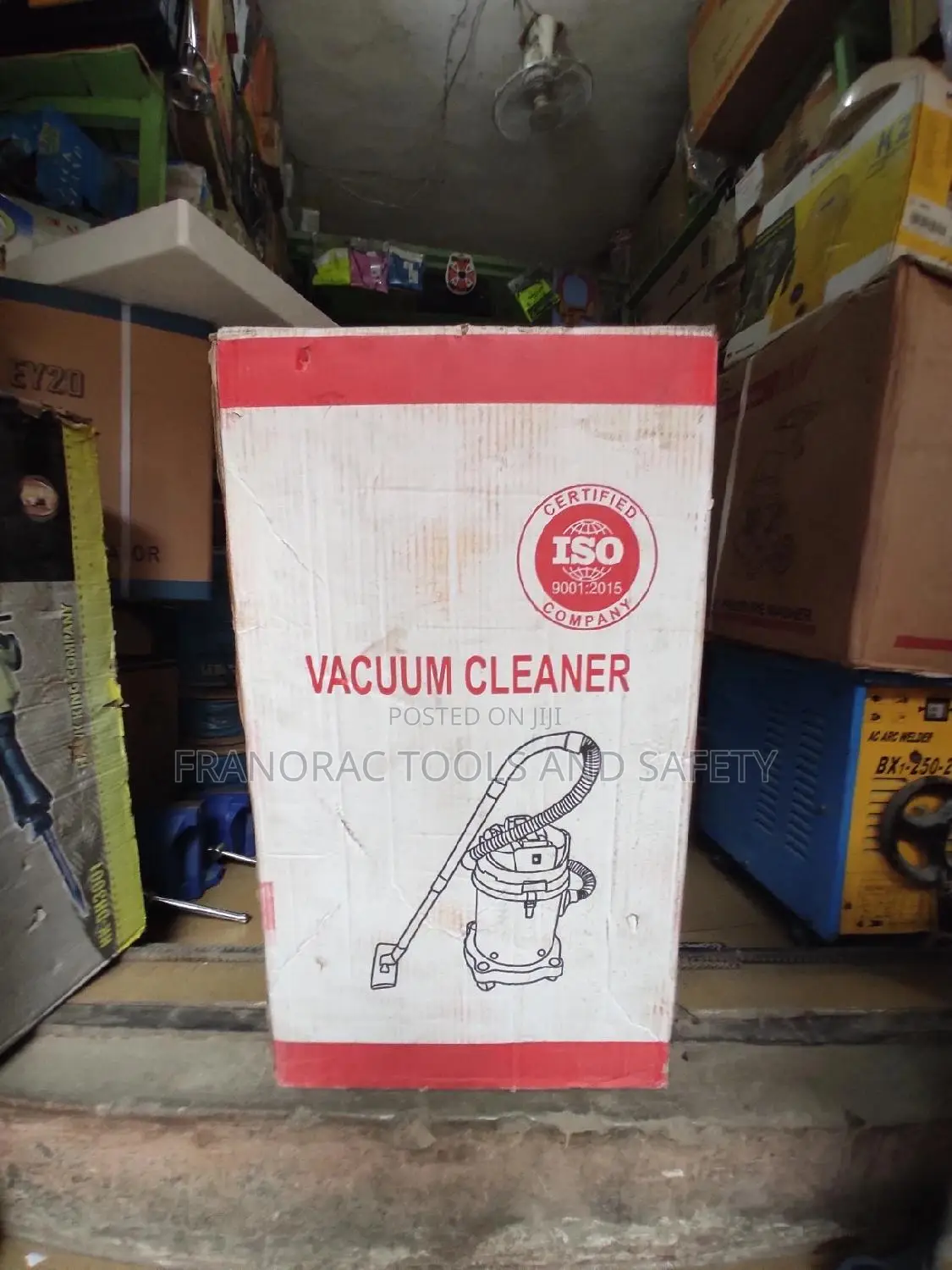 30L Vacuum Cleaner