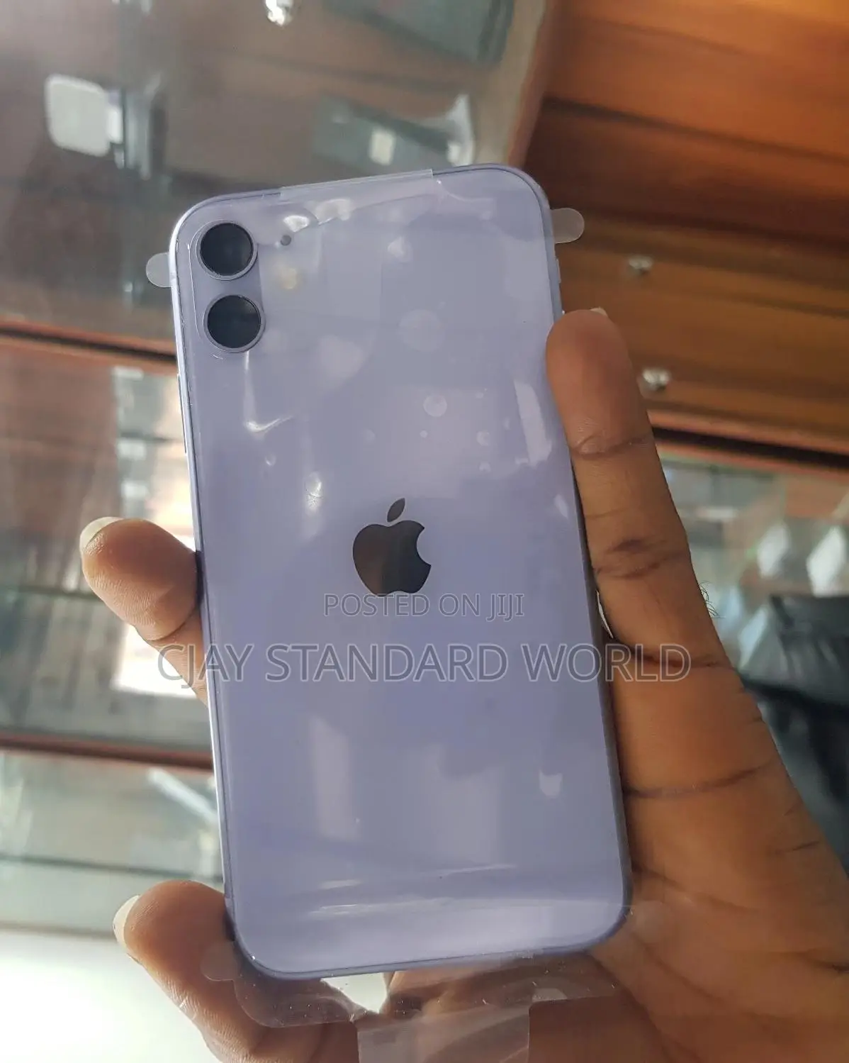 Apple iPhone 11 64 GB Purple