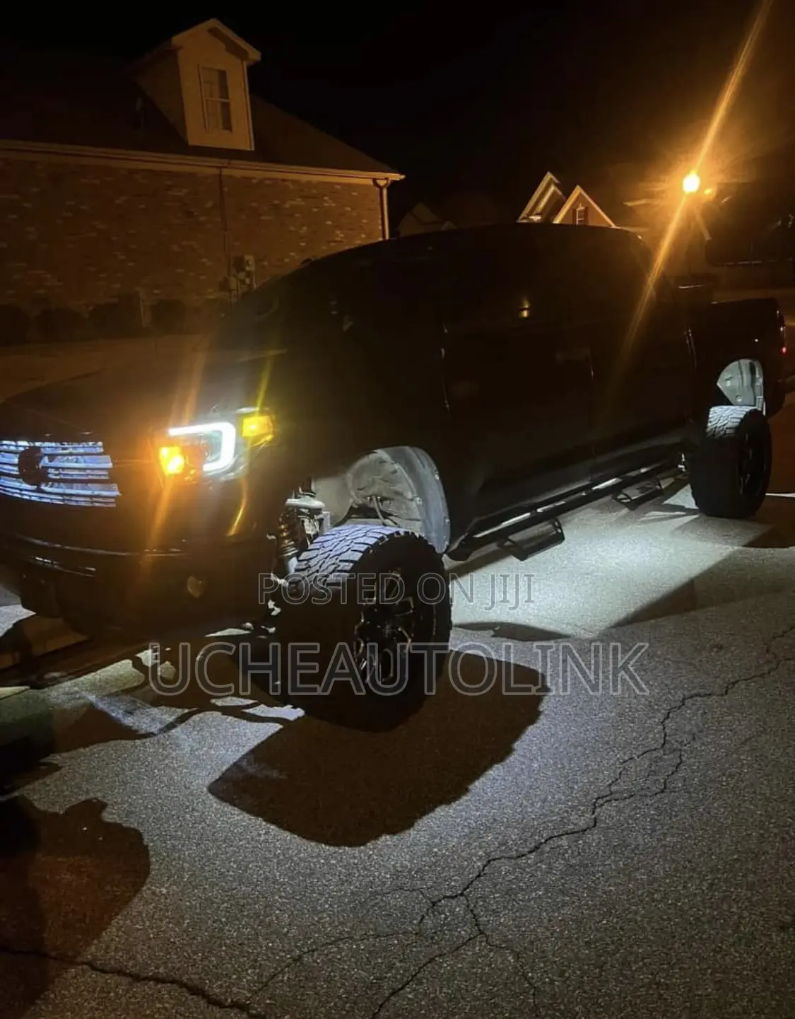 Toyota Tundra 2010 to 2022 Face Available as Seen